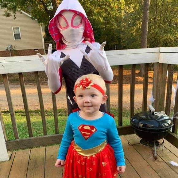 Meet your Posher, Debbie - Picture 1 of 1